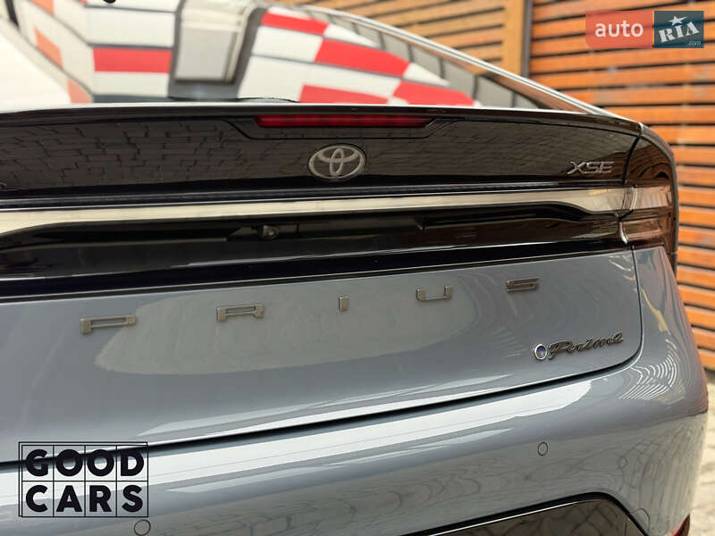 Хэтчбек Toyota Prius 2024 в Одессе