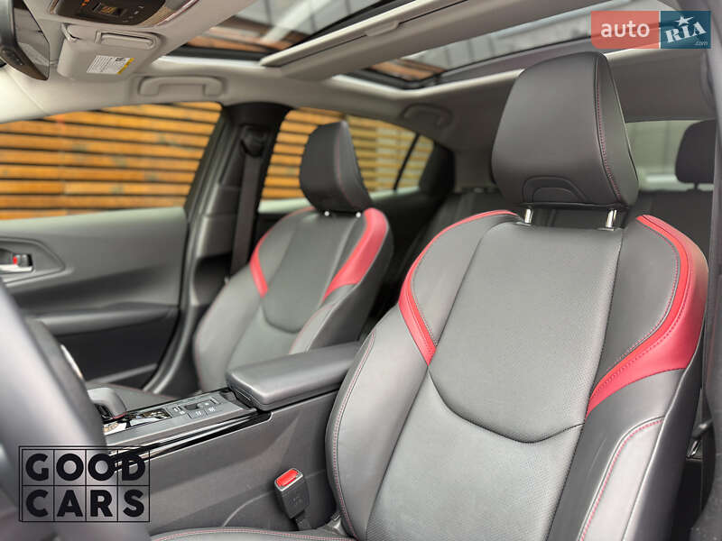 Хэтчбек Toyota Prius 2024 в Одессе