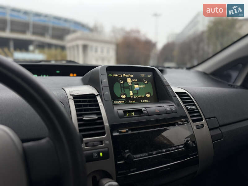 Хетчбек Toyota Prius 2006 в Дніпрі