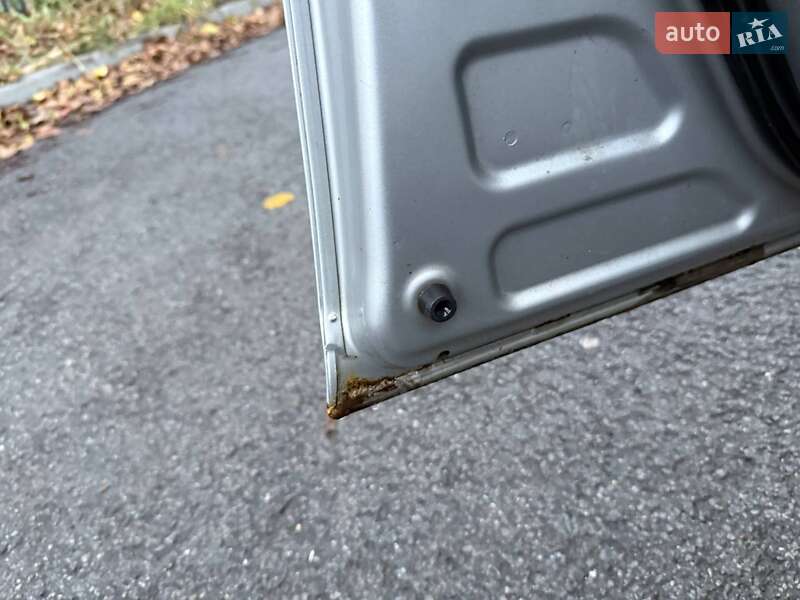 Хэтчбек Toyota Prius 2011 в Хмельницком