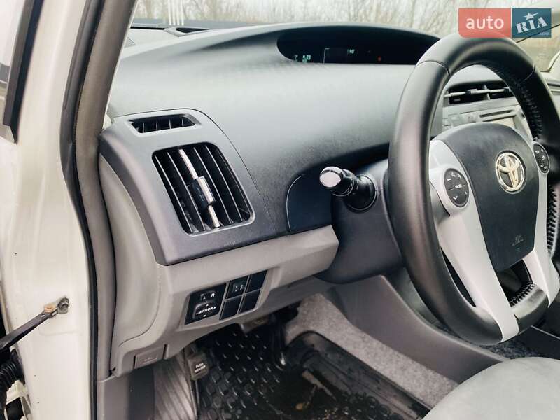 Хетчбек Toyota Prius 2010 в Харкові