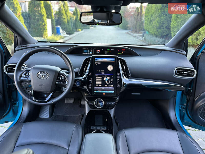Хетчбек Toyota Prius 2022 в Одесі