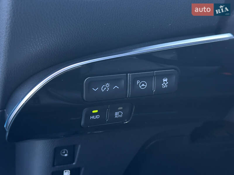 Хетчбек Toyota Prius 2022 в Одесі