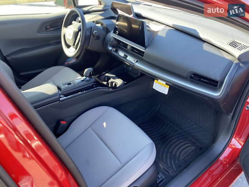 Хэтчбек Toyota Prius 2024 в Киеве фото 18 Хэтчбек Toyota Prius 2024 в Киеве