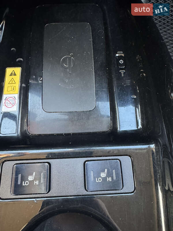 Хэтчбек Toyota Prius 2021 в Житомире фото 24 Хэтчбек Toyota Prius 2021 в Житомире