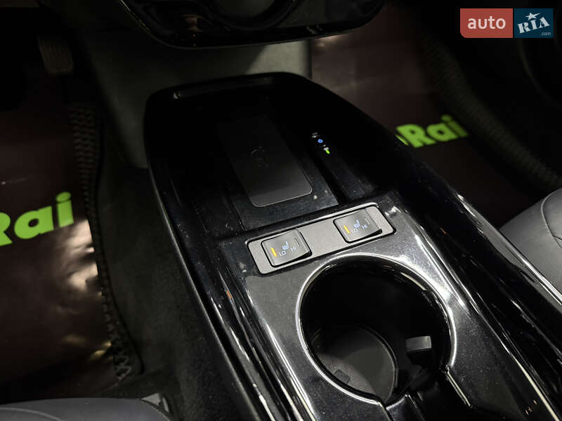 Хэтчбек Toyota Prius 2021 в Одессе