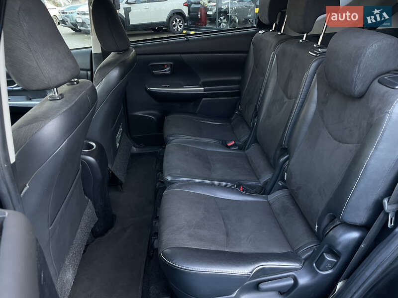 Хэтчбек Toyota Prius 2015 в Одессе