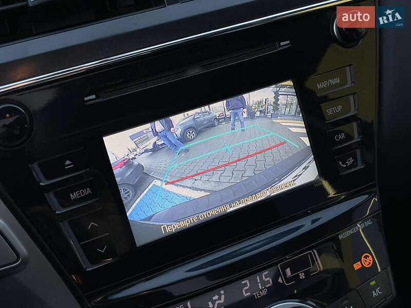 Хэтчбек Toyota Prius 2015 в Одессе