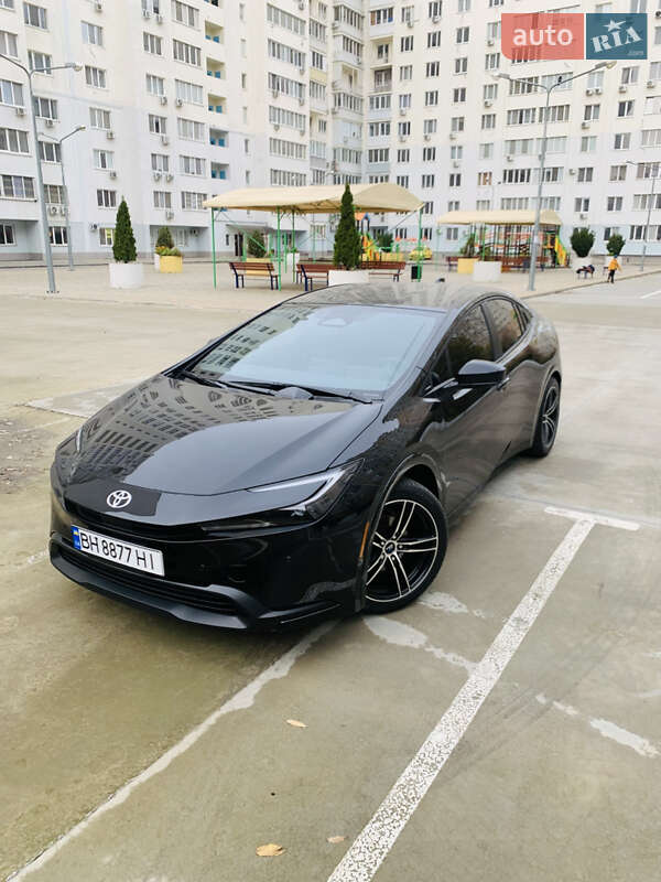 Хетчбек Toyota Prius 2024 в Одесі
