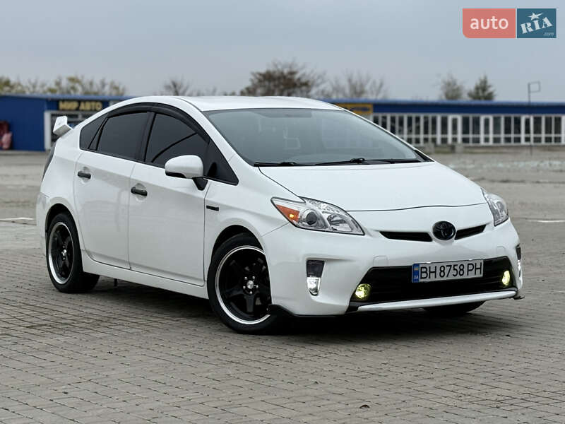 Хэтчбек Toyota Prius 2012 в Одессе
