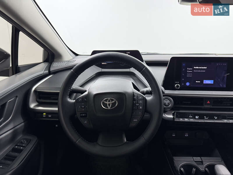 Хэтчбек Toyota Prius 2023 в Одессе