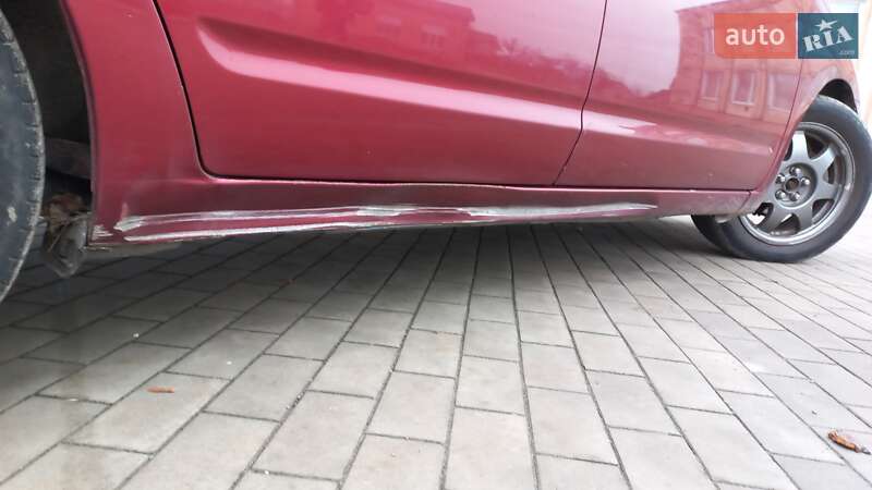 Хэтчбек Toyota Prius 2005 в Луцке фото 9 Хэтчбек Toyota Prius 2005 в Луцке