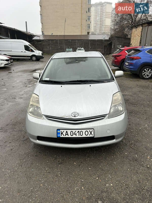 Хэтчбек Toyota Prius 2006 в Киеве фото Хэтчбек Toyota Prius 2006 в Киеве