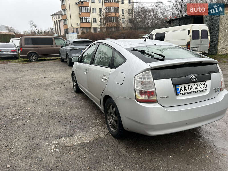 Хэтчбек Toyota Prius 2006 в Киеве фото 3 Хэтчбек Toyota Prius 2006 в Киеве