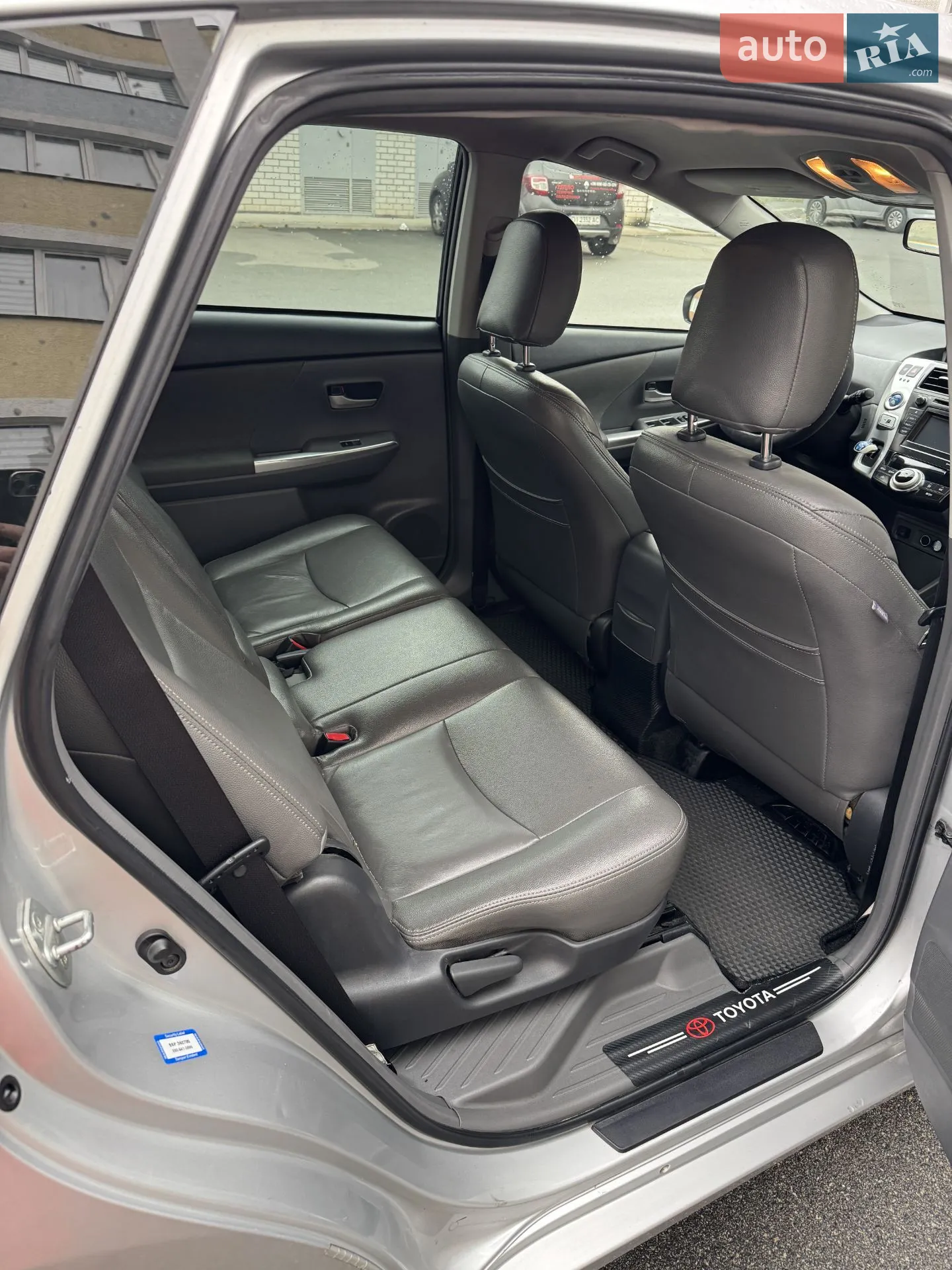 2013 Toyota Prius - мініатюра 9