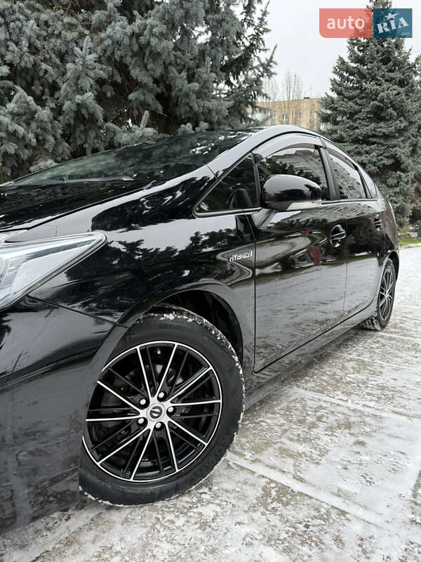Хетчбек Toyota Prius 2014 в Одесі