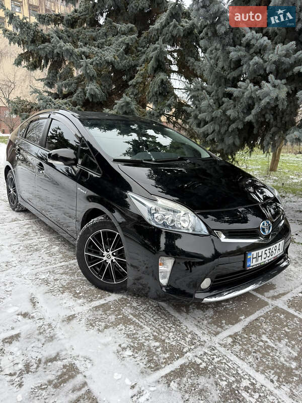 Хетчбек Toyota Prius 2014 в Одесі