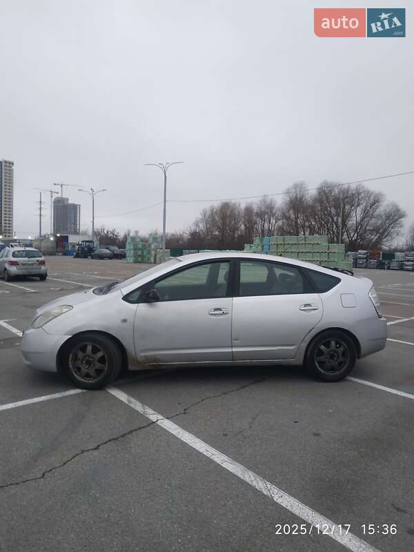 Хэтчбек Toyota Prius 2007 в Киеве фото 7 Хэтчбек Toyota Prius 2007 в Киеве