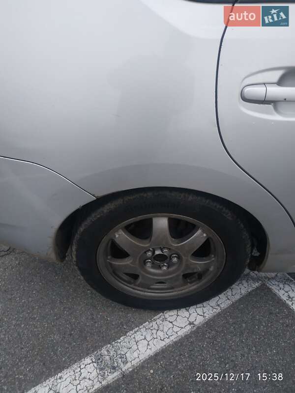 Хэтчбек Toyota Prius 2007 в Киеве фото 27 Хэтчбек Toyota Prius 2007 в Киеве