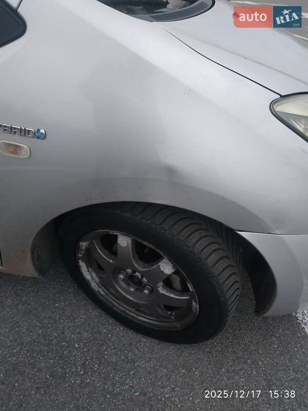 Хэтчбек Toyota Prius 2007 в Киеве фото 32 Хэтчбек Toyota Prius 2007 в Киеве