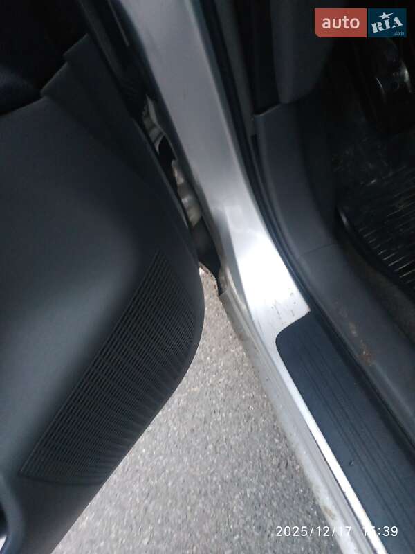 Хэтчбек Toyota Prius 2007 в Киеве фото 36 Хэтчбек Toyota Prius 2007 в Киеве