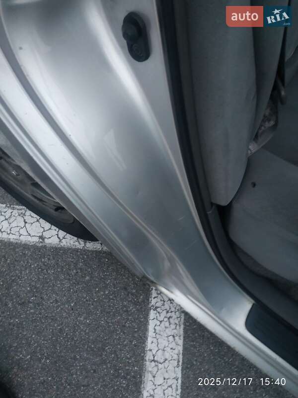 Хэтчбек Toyota Prius 2007 в Киеве фото 43 Хэтчбек Toyota Prius 2007 в Киеве