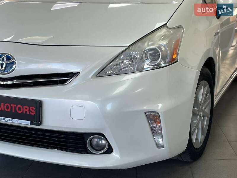 Хэтчбек Toyota Prius 2012 в Киеве
