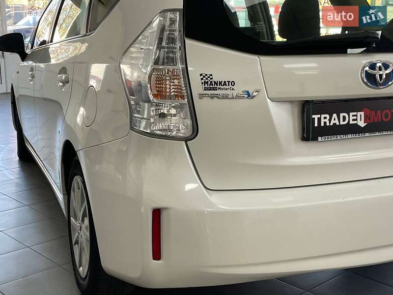 Хэтчбек Toyota Prius 2012 в Киеве