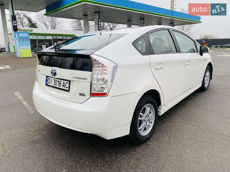 Хэтчбек Toyota Prius 2010 в Харькове