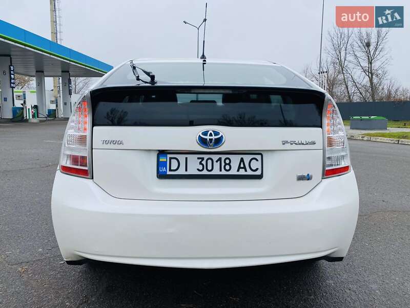Хэтчбек Toyota Prius 2010 в Харькове