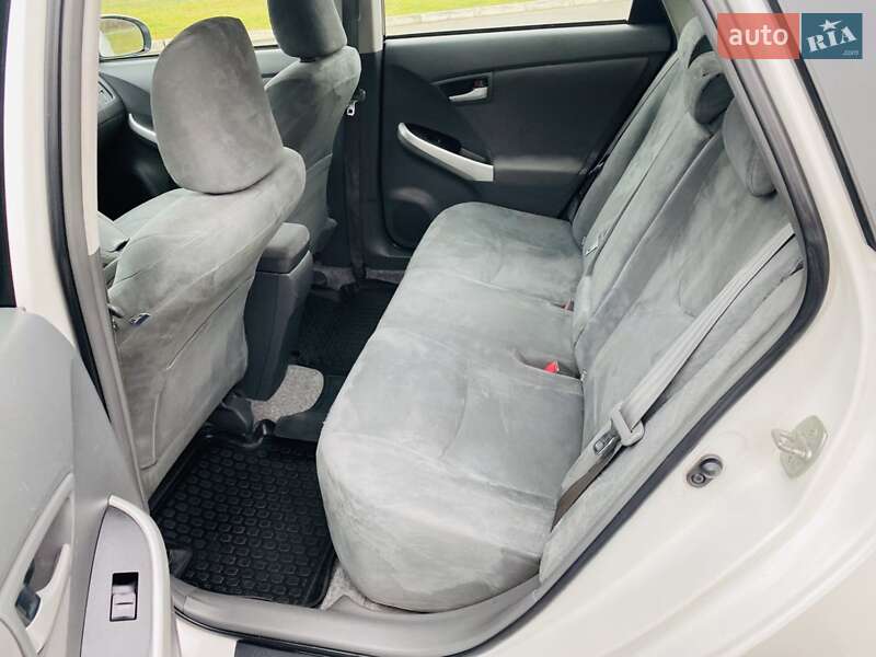 Хэтчбек Toyota Prius 2010 в Харькове