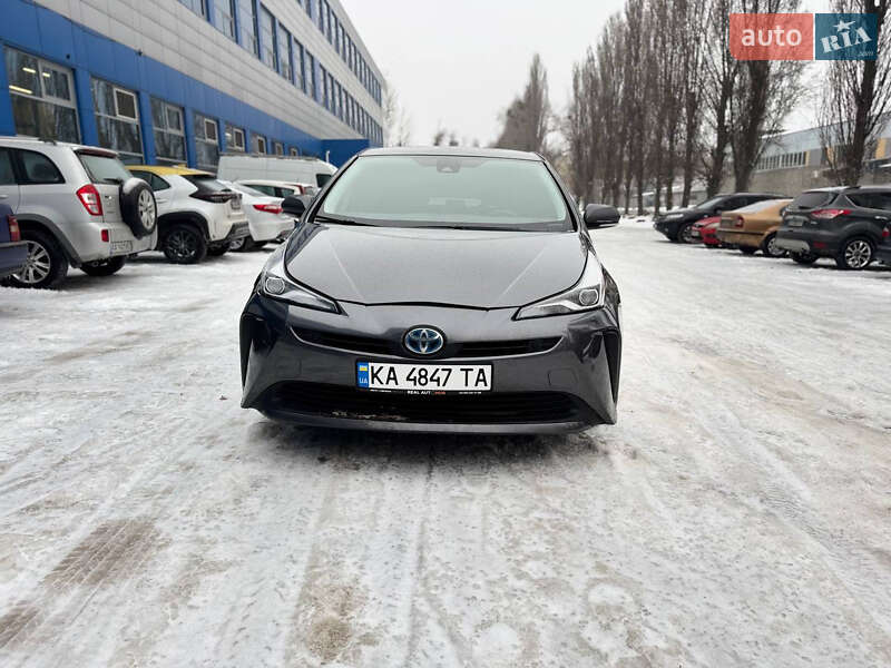 Toyota Prius 2019