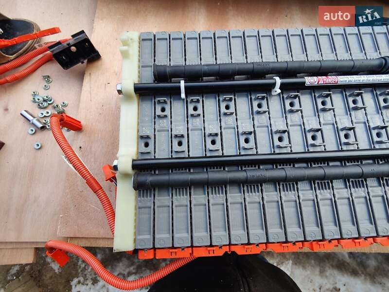 Хэтчбек Toyota Prius 2010 в Черновцах фото 5 Хэтчбек Toyota Prius 2010 в Черновцах