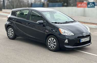 Хетчбек Toyota Prius 2014 в Одесі