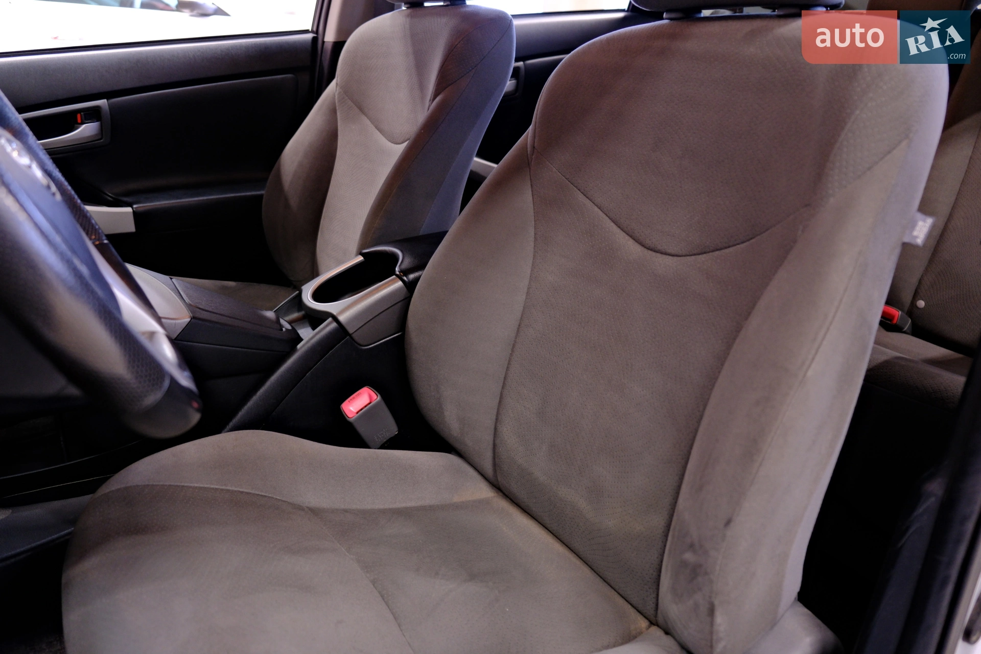 2013 Toyota Prius - мініатюра 28