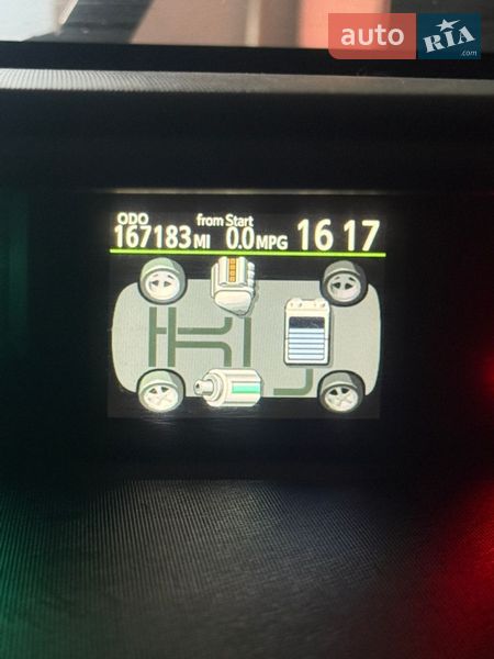 Хэтчбек Toyota Prius 2013 в Днепре фото 8 Хэтчбек Toyota Prius 2013 в Днепре