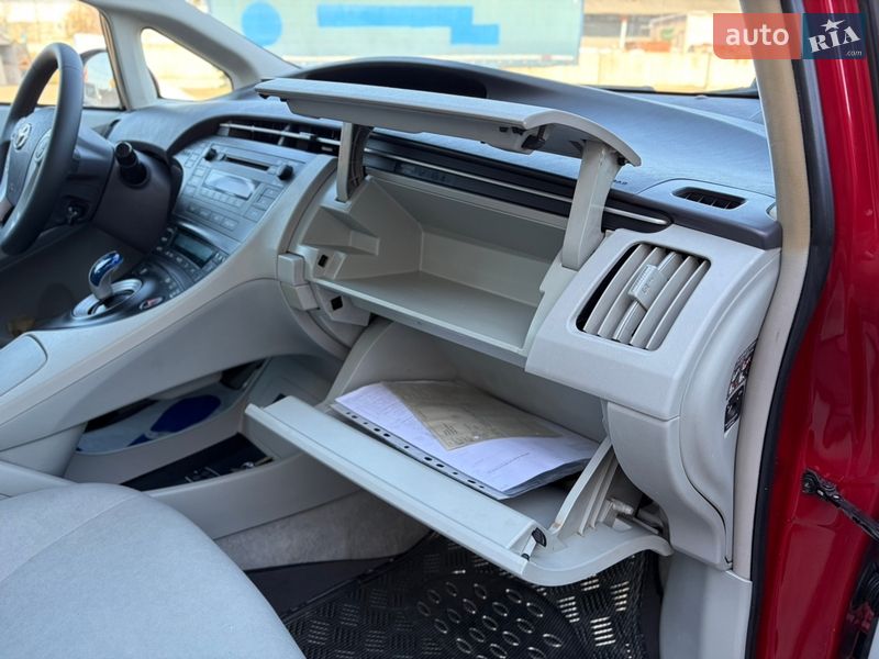 Хэтчбек Toyota Prius 2009 в Луцке