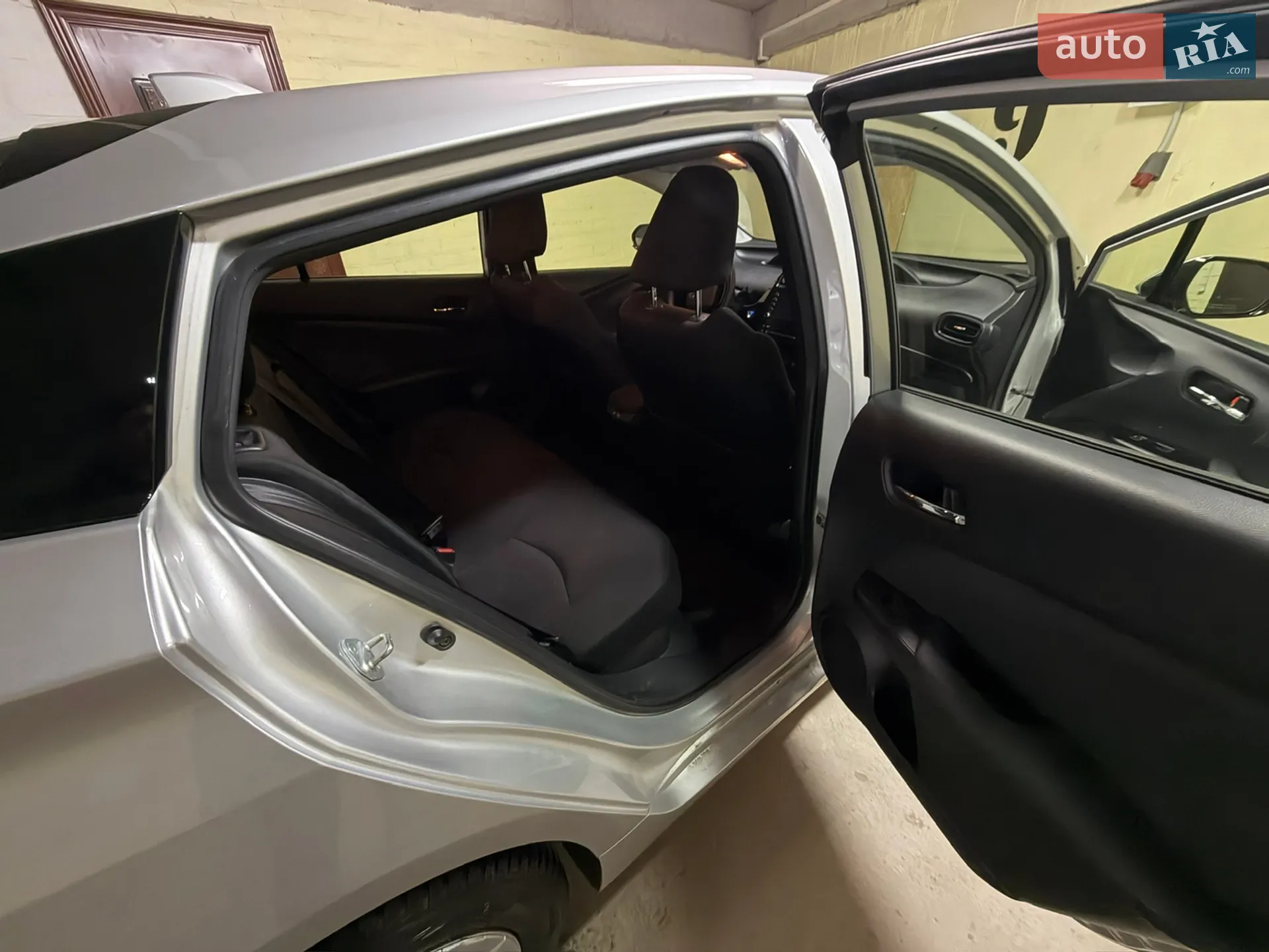 2020 Toyota Prius - мініатюра 13