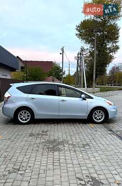 Хетчбек Toyota Prius 2012 в Роздільній