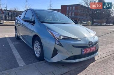 Хэтчбек Toyota Prius 2017 в Киеве