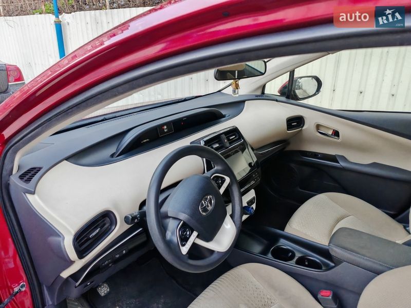 Хэтчбек Toyota Prius 2017 в Белой Церкви фото 10 Хэтчбек Toyota Prius 2017 в Белой Церкви