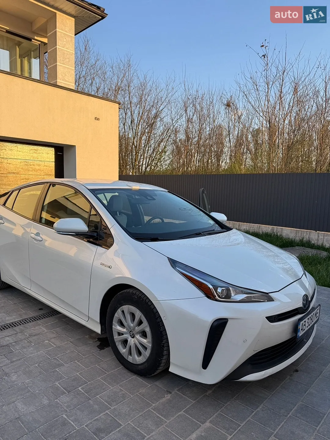 2019 Toyota Prius - мініатюра 3