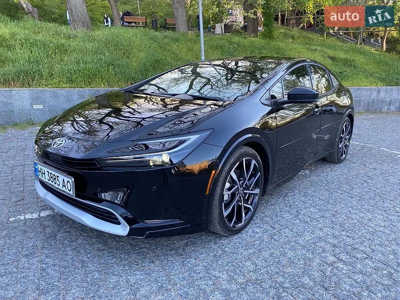 Toyota Prius 2024