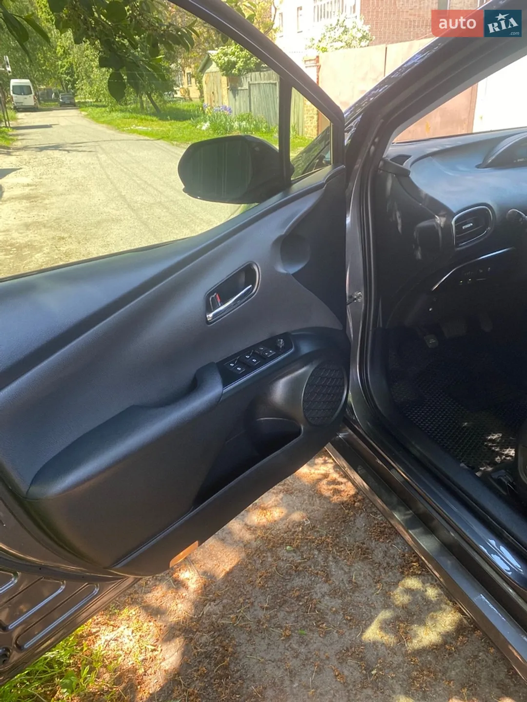 2018 Toyota Prius - мініатюра 15