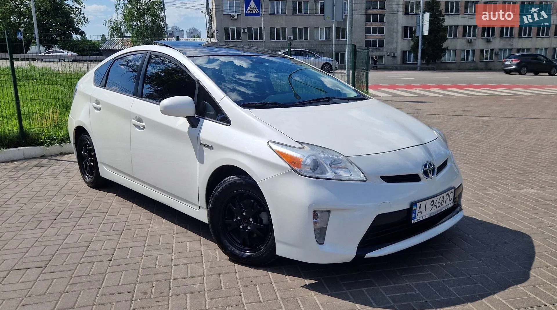 2013 Toyota Prius - фото 1