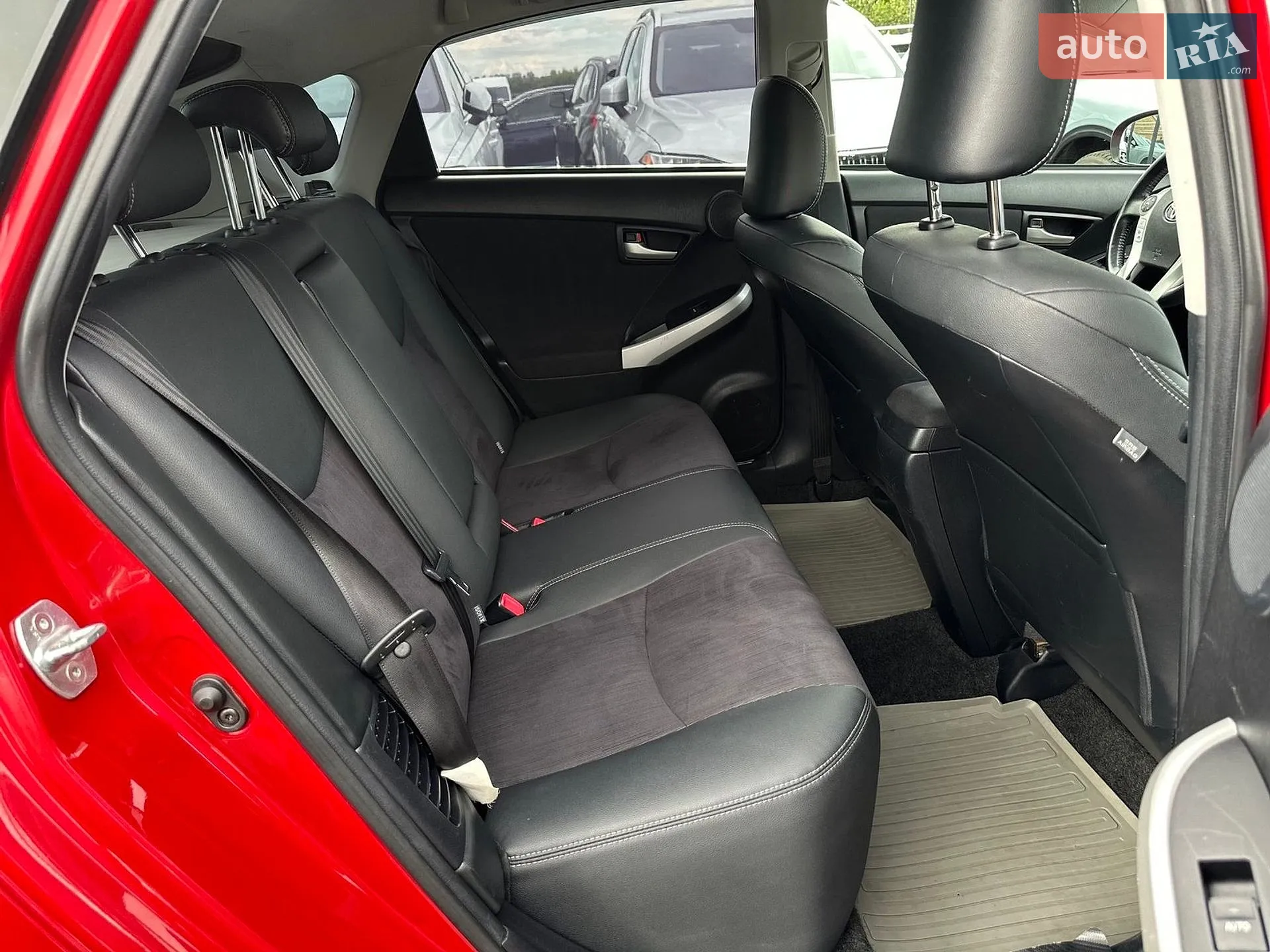 2012 Toyota Prius - мініатюра 28