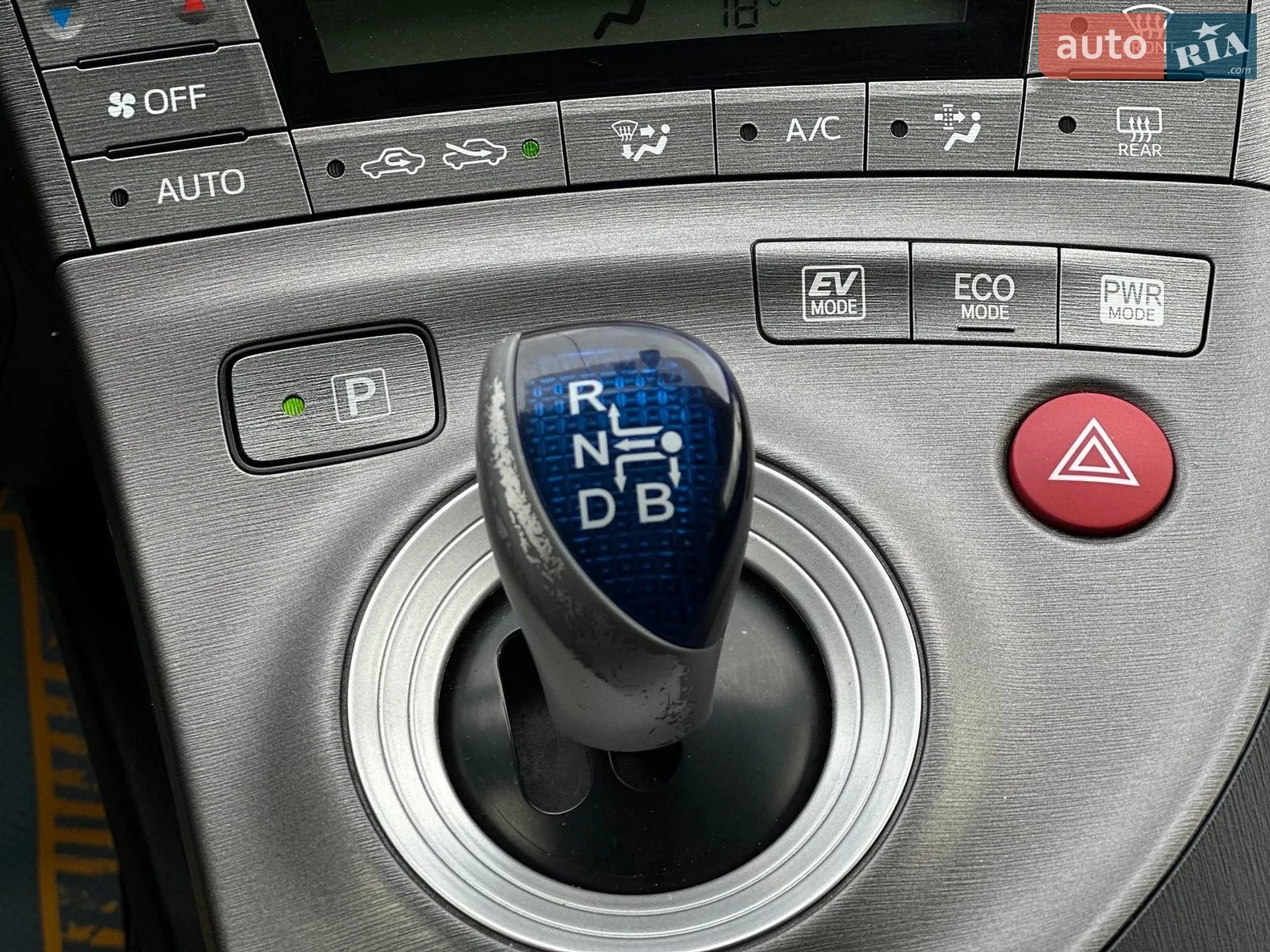 2012 Toyota Prius - мініатюра 32