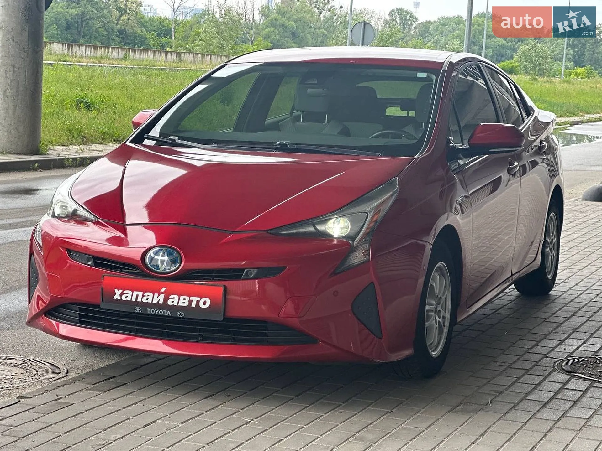 2018 Toyota Prius - фото 1