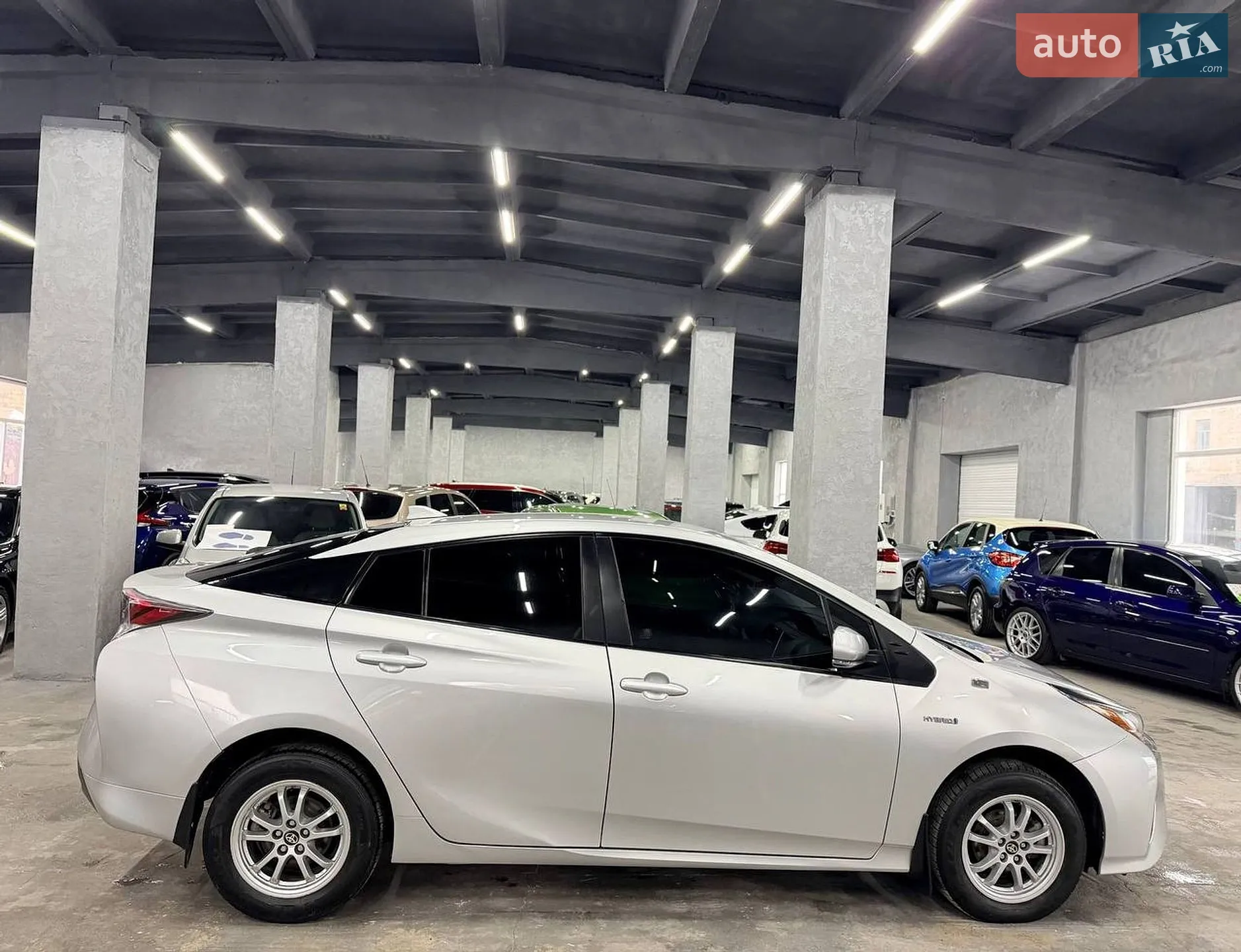 2016 Toyota Prius - мініатюра 8