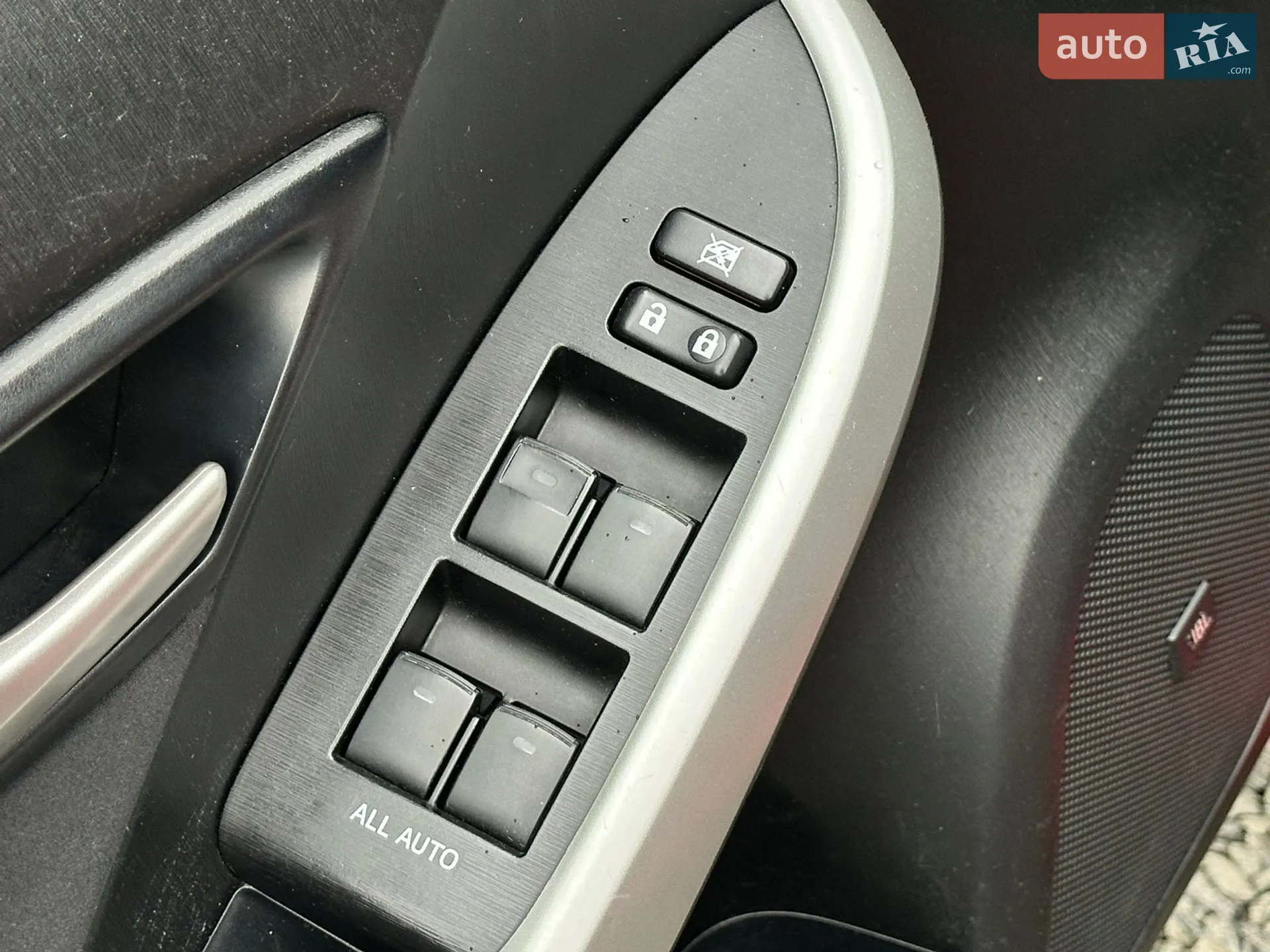 2012 Toyota Prius - мініатюра 59